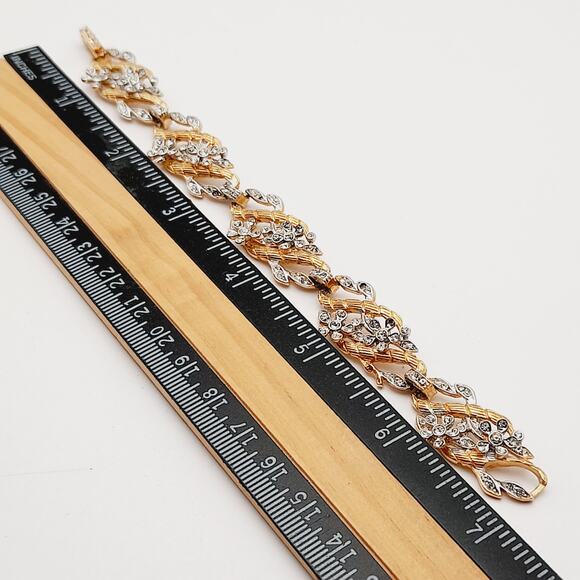 Vintage Gold Tone Rhinestone Floral 6 1/2 Inch Bracelet - Picture 5 of 10